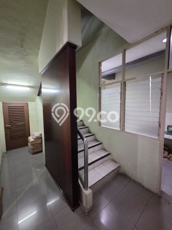 Unit Ruko Dijual di Semarang LT 87m2 & LB 261m2 Unit Ruko Dijual di Semarang LT 87m2 & LB 261m2