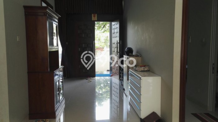 Dijual Rumah Mewah Megah Dengan View Cantik di Graha Padma, Semarang Dijual Rumah Mewah Megah Dengan View Cantik di Graha Padma, Semarang