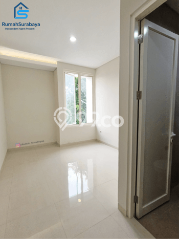Rumah 4 KT 4 KM LT 151m2m², Luas Bangunan 230m2m² di Gayungan, Surabaya Rumah 4 KT 4 KM LT 151m2m², Luas Bangunan 230m2m² di Gayungan, Surabaya