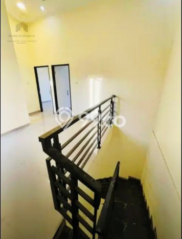 Rumah LT 150m2m² Akses Transportasi Umum di Rungkut, Surabaya Rumah LT 150m2m² Akses Transportasi Umum di Rungkut, Surabaya