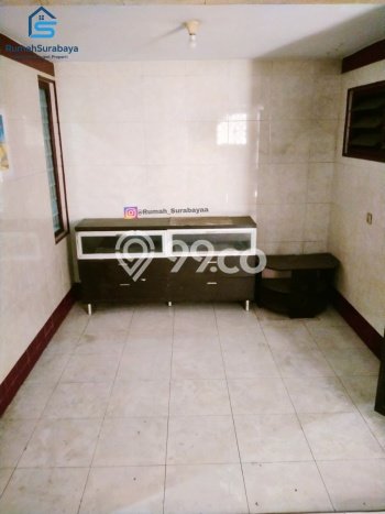 NEW LISTING! Rumah Strategis di Sidoarjo, LT 160m2m² Bangunan 240m2m² NEW LISTING! Rumah Strategis di Sidoarjo, LT 160m2m² Bangunan 240m2m²