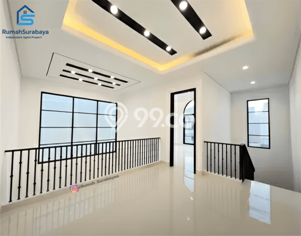 Dijual Rumah Premium dengan Fasilitas Sekitar Komplit di Rungkut, Surabaya Dijual Rumah Premium dengan Fasilitas Sekitar Komplit di Rungkut, Surabaya
