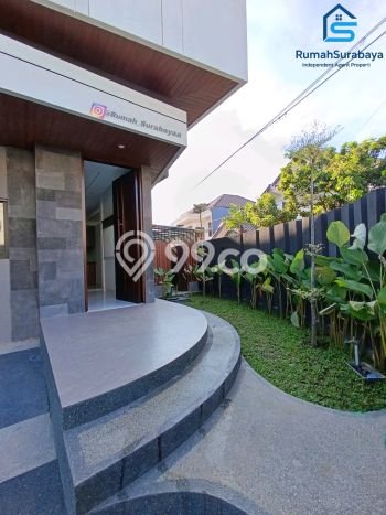 Rumah Terawat area Manyar, Surabaya, Luas Tanah 157m2m², Luas Bangunan 215m2m² Rumah Terawat area Manyar, Surabaya, Luas Tanah 157m2m², Luas Bangunan 215m2m²