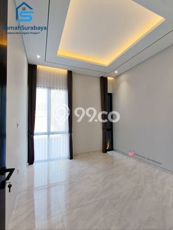 Rumah Terawat area Manyar, Surabaya, Luas Tanah 157m2m², Luas Bangunan 215m2m² Rumah Terawat area Manyar, Surabaya, Luas Tanah 157m2m², Luas Bangunan 215m2m²