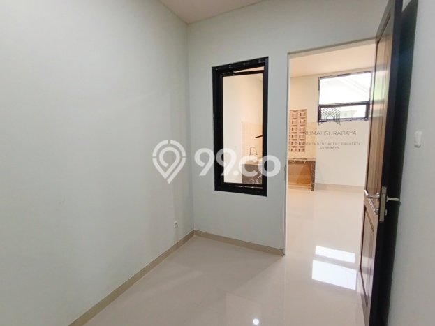 Rumah Strategis Menganti, Gresik, Luas 62m2m² LB 110m2m² Rumah Strategis Menganti, Gresik, Luas 62m2m² LB 110m2m²