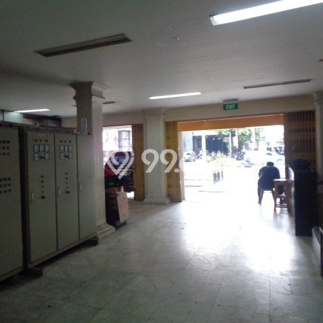 FOR SALE! Ruko di Kebayoran Baru Jakarta Selatan, LT 324m2, LB 1200m2 FOR SALE! Ruko di Kebayoran Baru Jakarta Selatan, LT 324m2, LB 1200m2