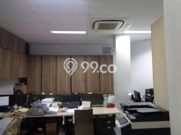 FOR SALE! Ruko di Kebayoran Baru Jakarta Selatan, LT 324m2, LB 1200m2 FOR SALE! Ruko di Kebayoran Baru Jakarta Selatan, LT 324m2, LB 1200m2