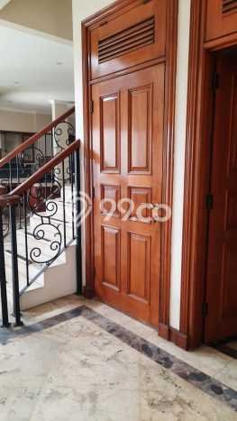 Rumah 5 KT di Pondok Indah, Dekat Pondok Indah, Jakarta Selatan, Jakarta Selatan Rumah 5 KT di Pondok Indah, Dekat Pondok Indah, Jakarta Selatan, Jakarta Selatan