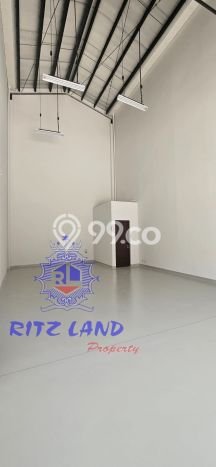 Gudang Usaha Dijual di Penjaringan Jakarta Utara LT 120m2 & LB 120m2 Gudang Usaha Dijual di Penjaringan Jakarta Utara LT 120m2 & LB 120m2