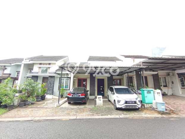 Rumah Luas Asri 2 KT Siap Huni di BSD Tangerang Rumah Luas Asri 2 KT Siap Huni di BSD Tangerang