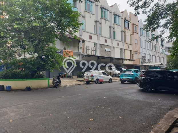 Ruko Dijual Lokasi Emas di Kelapa Gading Luas 240m2 Ruko Dijual Lokasi Emas di Kelapa Gading Luas 240m2
