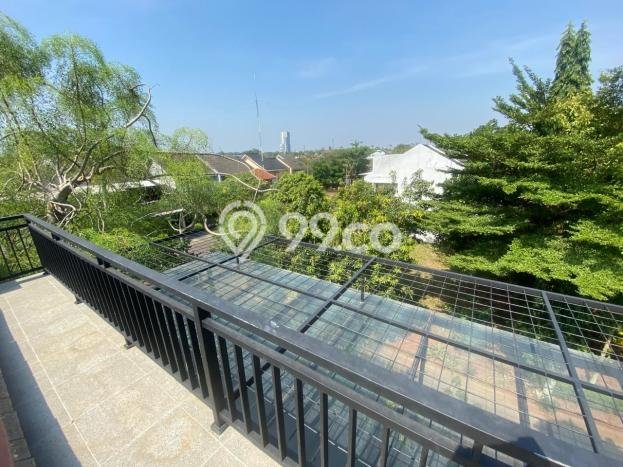 Dijual Rumah Mewah Elegan Dengan View Cantik di BSD, Tangerang Dijual Rumah Mewah Elegan Dengan View Cantik di BSD, Tangerang