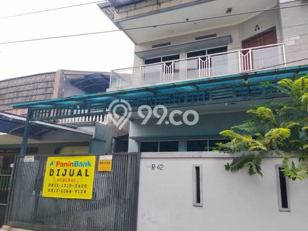 Dijual Rumah Luas Megah Dengan View Eksklusif di Duri Kepa, Jakarta Barat Dijual Rumah Luas Megah Dengan View Eksklusif di Duri Kepa, Jakarta Barat