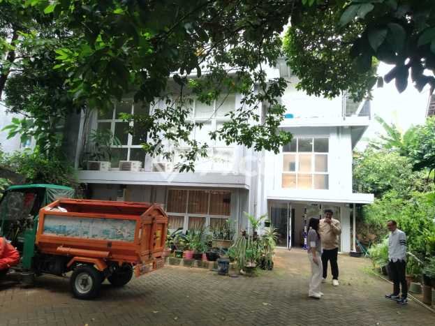 Komersial Dijual di Jagakarsa Jakarta Selatan dengan Luas Bangunan 750m2 Komersial Dijual di Jagakarsa Jakarta Selatan dengan Luas Bangunan 750m2