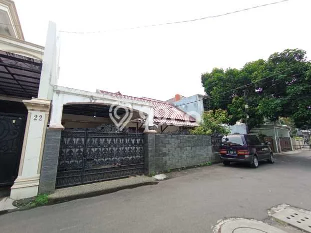 Rumah Elit Modern Siap Huni di Gandaria Jakarta Selatan Rumah Elit Modern Siap Huni di Gandaria Jakarta Selatan