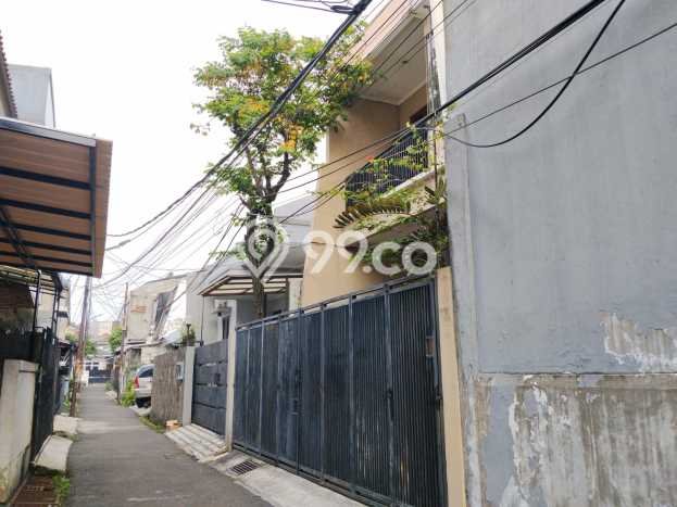 Dijual Hunian Rumah Terawat 2 KT di Duri Kepa, Jakarta Barat Dijual Hunian Rumah Terawat 2 KT di Duri Kepa, Jakarta Barat