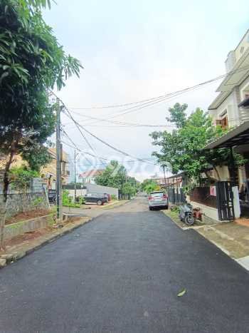 Dijual Rumah Premium dengan Fasilitas Sekitar Lengkap di Pondok Aren, Tangerang Selatan Dijual Rumah Premium dengan Fasilitas Sekitar Lengkap di Pondok Aren, Tangerang Selatan