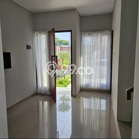 Lokasi terbaik! Rumah siap pakai disewakan di Tembalang LB 56m2 Lokasi terbaik! Rumah siap pakai disewakan di Tembalang LB 56m2