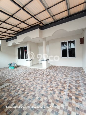 Rumah Luxury Modern Tanpa Renovasi di Daan Mogot Jakarta Barat Rumah Luxury Modern Tanpa Renovasi di Daan Mogot Jakarta Barat
