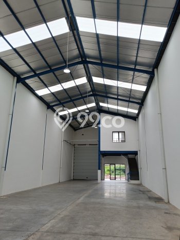 Gudang untuk Disewa di Pusat Jakarta Utara Luas Bangunan 780m2 Gudang untuk Disewa di Pusat Jakarta Utara Luas Bangunan 780m2