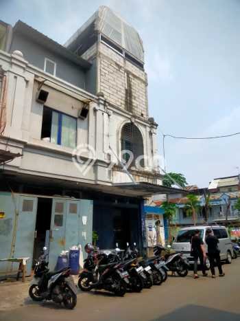 Ruko Dijual di Prime Area Jakarta Barat Luas 150m2 Ruko Dijual di Prime Area Jakarta Barat Luas 150m2