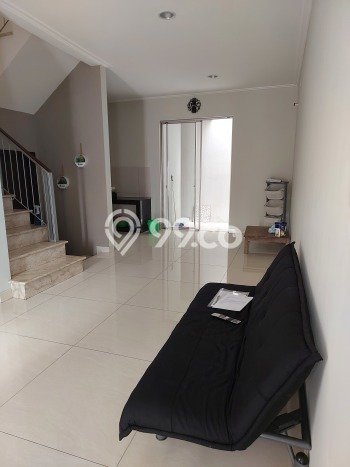 Disewakan! Rumah 3 Kamar Tidur &
3 Kamar Mandi di Pantai Indah Kapuk, Jakarta Utara Disewakan! Rumah 3 Kamar Tidur &
3 Kamar Mandi di Pantai Indah Kapuk, Jakarta Utara