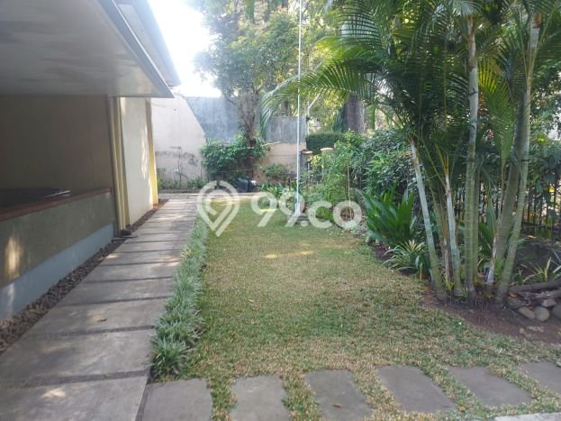 For Sale! Luxury House LT 600m2 Desain Modern di Dago For Sale! Luxury House LT 600m2 Desain Modern di Dago