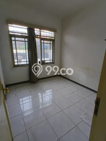 Disewakan Rumah Harga Terjangkau di Kopo Permai Bandung dengan 4 Kamar Tidur Disewakan Rumah Harga Terjangkau di Kopo Permai Bandung dengan 4 Kamar Tidur