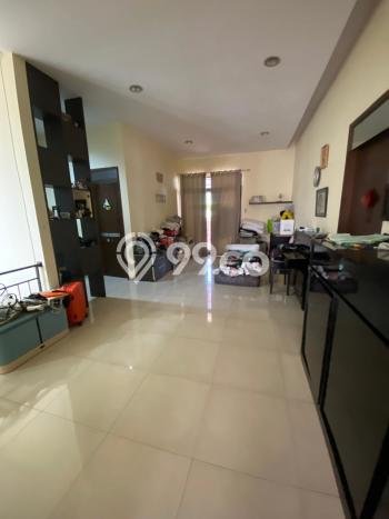 Rumah sewa siap pakai 4 Kamar Tidur di Burangrang, Bandung Rumah sewa siap pakai 4 Kamar Tidur di Burangrang, Bandung