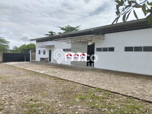 Jual Gudang di , Luas 800m2m², Area Berkembang, Jalan Utama Jual Gudang di , Luas 800m2m², Area Berkembang, Jalan Utama