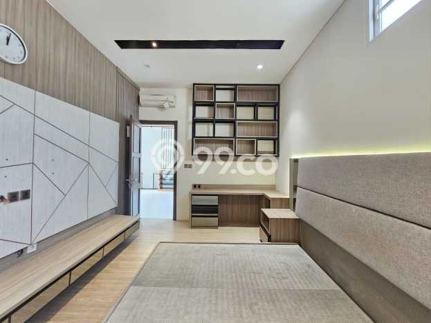 Dijual Rumah Luas Elegan Dengan View Cantik di Gading Serpong Pondok Hijau Golf, Tangerang Dijual Rumah Luas Elegan Dengan View Cantik di Gading Serpong Pondok Hijau Golf, Tangerang