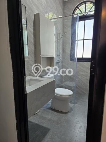 Rumah Luxury Modern Tanpa Renovasi di BSD Tangerang Rumah Luxury Modern Tanpa Renovasi di BSD Tangerang