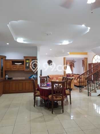 Dijual Rumah Hook Cantik Di Puspita Loka Lokasi Strategis .ad Dijual Rumah Hook Cantik Di Puspita Loka Lokasi Strategis .ad