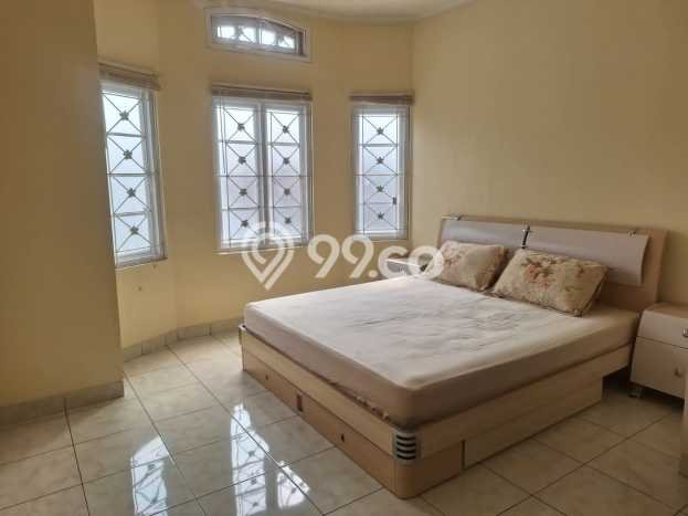 Rumah Disewakan Tangerang LT 150m2 LB 200m2 Kawasan BSD Puspita Loka Rumah Disewakan Tangerang LT 150m2 LB 200m2 Kawasan BSD Puspita Loka
