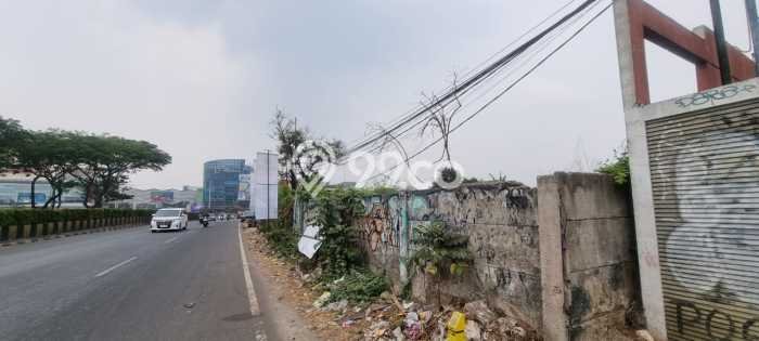 Tanah Dijual Lokasi Strategis di Tangerang dengan Luas 1311m2 Tanah Dijual Lokasi Strategis di Tangerang dengan Luas 1311m2