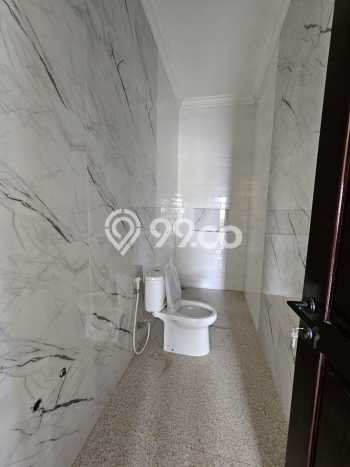 For Sale! Luxury House LT 168m2 Desain Elegan di BSD The Icon For Sale! Luxury House LT 168m2 Desain Elegan di BSD The Icon