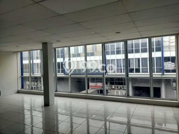 Gudang Dijual di Tangerang LT 162m2 & LB 486m2 Lokasi Terbaik! Gudang Dijual di Tangerang LT 162m2 & LB 486m2 Lokasi Terbaik!