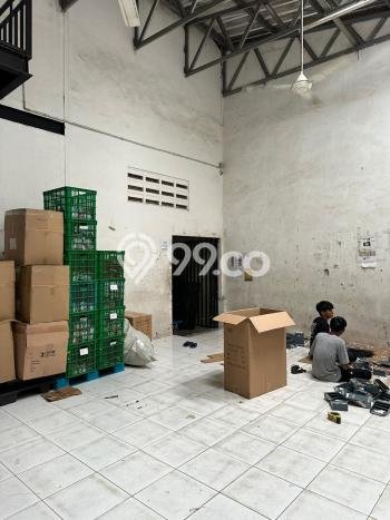 Gudang Dijual di Tangerang LT 600m2 & LB 441m2 Lokasi Terbaik! Gudang Dijual di Tangerang LT 600m2 & LB 441m2 Lokasi Terbaik!