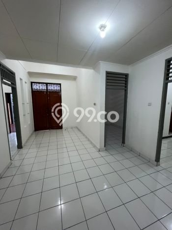 Disewakan Cepat Rumah Kondisi Bagus di Kawasan BSD, Tangerang Selatan Disewakan Cepat Rumah Kondisi Bagus di Kawasan BSD, Tangerang Selatan