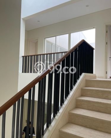 Rumah Elit Modern Siap Huni di Gading Serpong Tangerang Rumah Elit Modern Siap Huni di Gading Serpong Tangerang