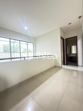 For Sale Rumah Mewah Exclusive di BSD, Tangerang Selatan For Sale Rumah Mewah Exclusive di BSD, Tangerang Selatan