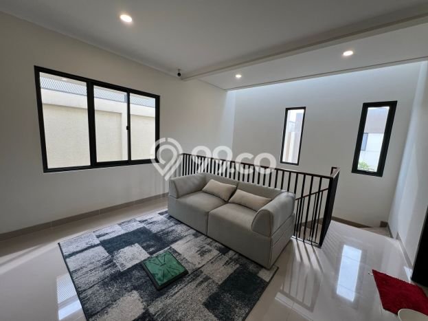 Hunian Mewah LB 150m2 Siap Huni Desain Elegan di Gading Serpong, Tangerang Hunian Mewah LB 150m2 Siap Huni Desain Elegan di Gading Serpong, Tangerang