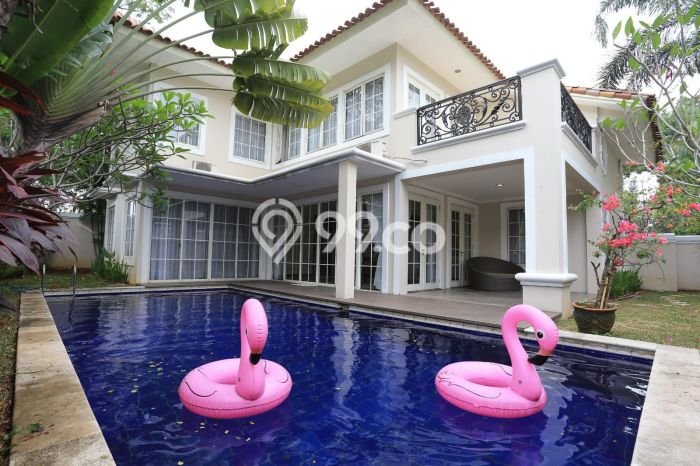 Sewa Rumah Strategis di Lippo Karawaci LT 700m2 / LB 567m2 Siap Huni Sewa Rumah Strategis di Lippo Karawaci LT 700m2 / LB 567m2 Siap Huni