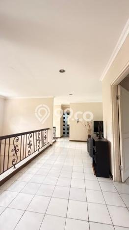Siap Huni Hunian Elit 5 Kamar di Tangerang Dekat ke Mana Saja Siap Huni Hunian Elit 5 Kamar di Tangerang Dekat ke Mana Saja