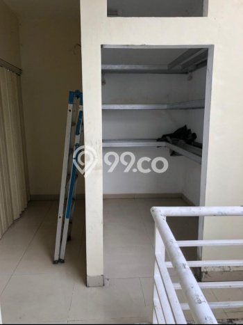 For Sale Rumah 3 Kamar Lokasi Ideal Nyaman dan Strategis di Kembangan For Sale Rumah 3 Kamar Lokasi Ideal Nyaman dan Strategis di Kembangan
