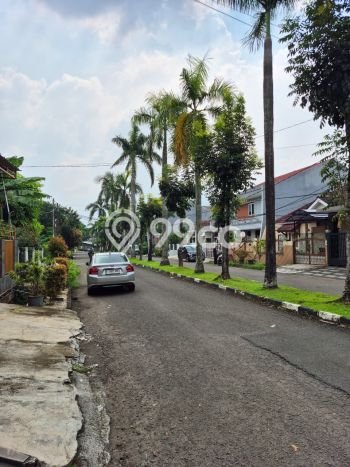Dijual Cepat Rumah Bagus Siap Huni LB 180m2 di Serpong, Tangerang Selatan Dijual Cepat Rumah Bagus Siap Huni LB 180m2 di Serpong, Tangerang Selatan
