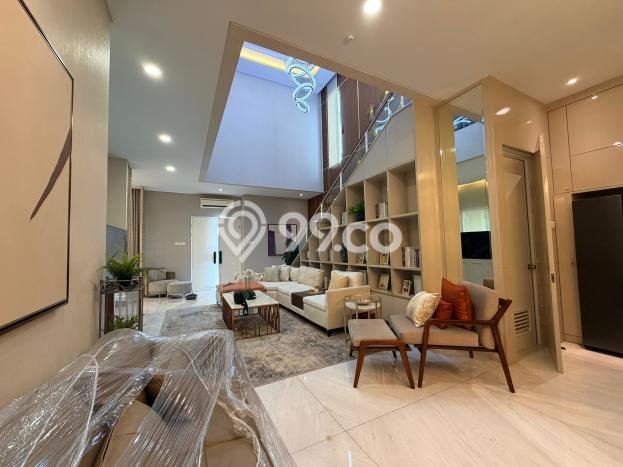 Rumah Luxury Modern Tanpa Renovasi di Gading Serpong Tangerang Rumah Luxury Modern Tanpa Renovasi di Gading Serpong Tangerang