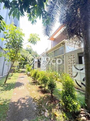 Rumah Bagus Siap Pakai Di BSD Luas 260m2 Lokasi Strategis Rumah Bagus Siap Pakai Di BSD Luas 260m2 Lokasi Strategis