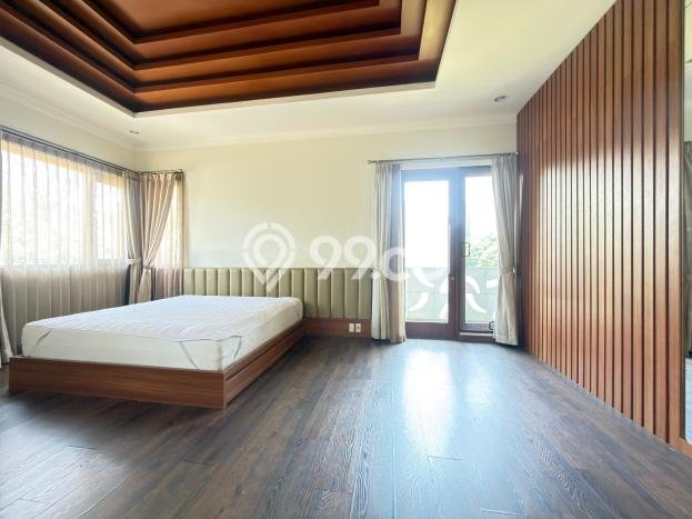 Rumah Bagus Siap Pakai Di BSD Luas 260m2 Lokasi Strategis Rumah Bagus Siap Pakai Di BSD Luas 260m2 Lokasi Strategis