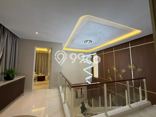 Rumah Luxury Modern Tanpa Renovasi di Gading Serpong Tangerang Rumah Luxury Modern Tanpa Renovasi di Gading Serpong Tangerang